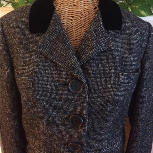 VTG 50’s Couture Black Tweed Jackie O Style Suit - Picture 2 of 8